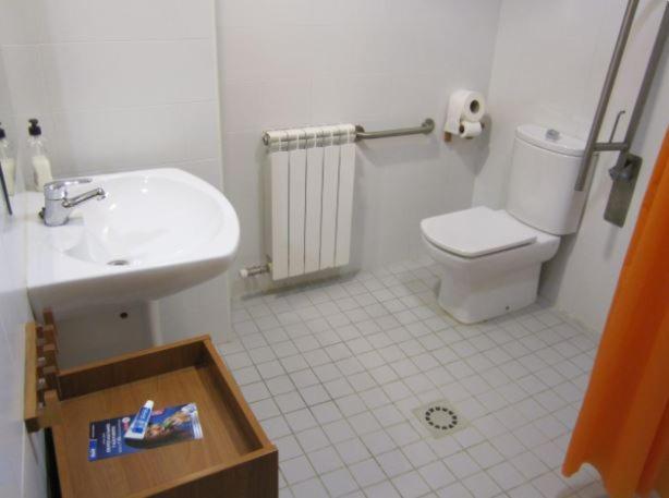 Apartamentos Turisticos Isin Екстер'єр фото
