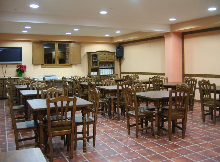 Apartamentos Turisticos Isin Екстер'єр фото